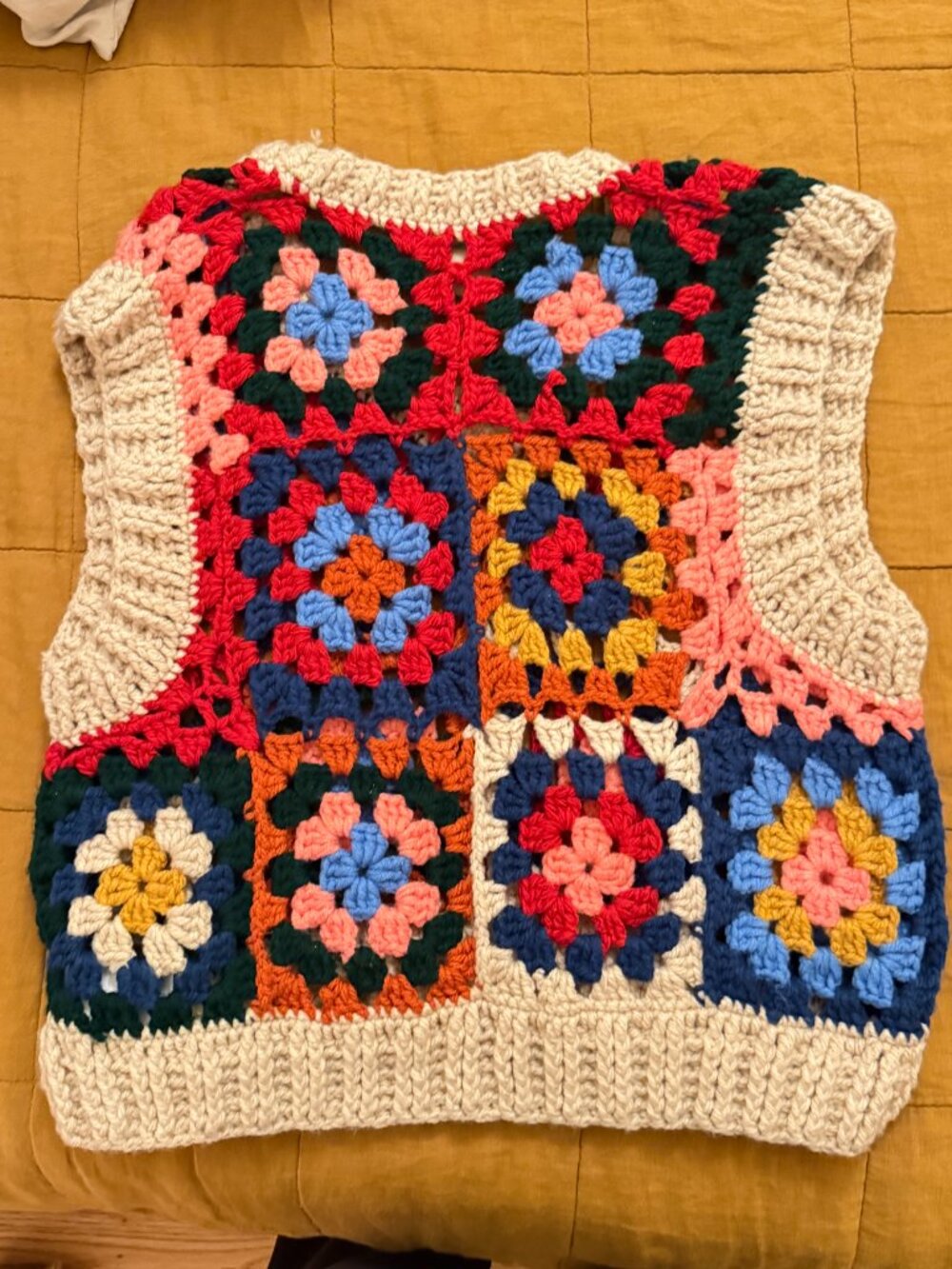 Farm Rio Granny Square Crochet Sweater Vest XS, Fits Oversized, NWOT - Picture 2 of 2